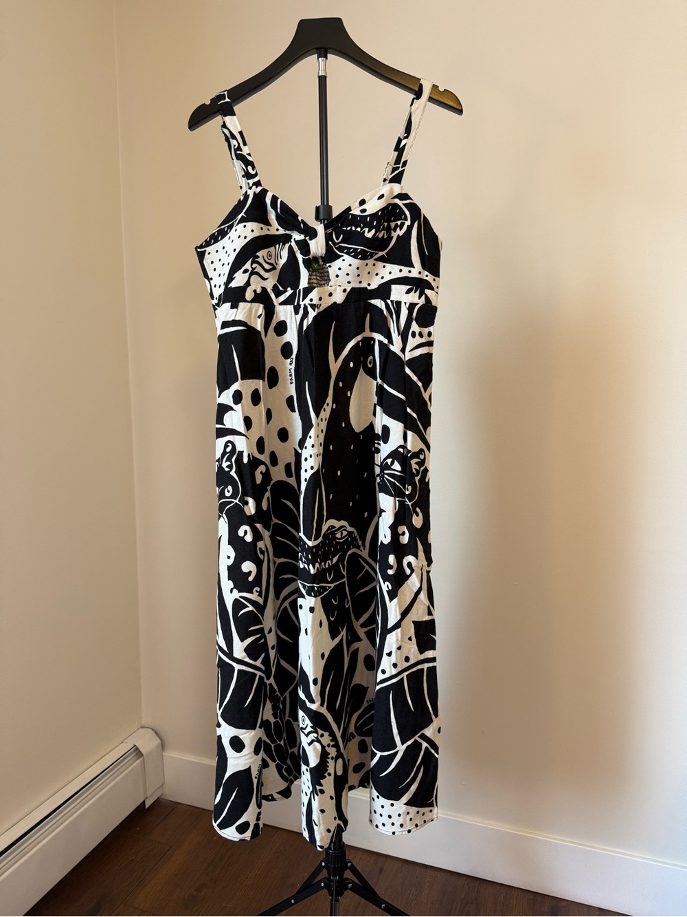 FARM Rio Black and White Maxi Dress with Graphic Print